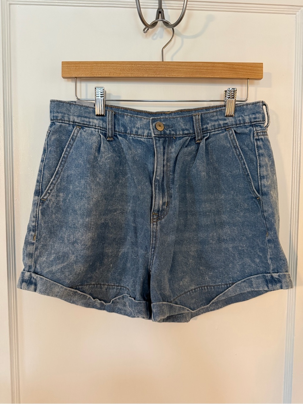 American Eagle Mom Shorts
